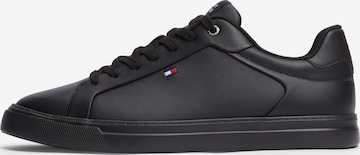 TOMMY HILFIGER Sneaker in Schwarz: Vorderseite