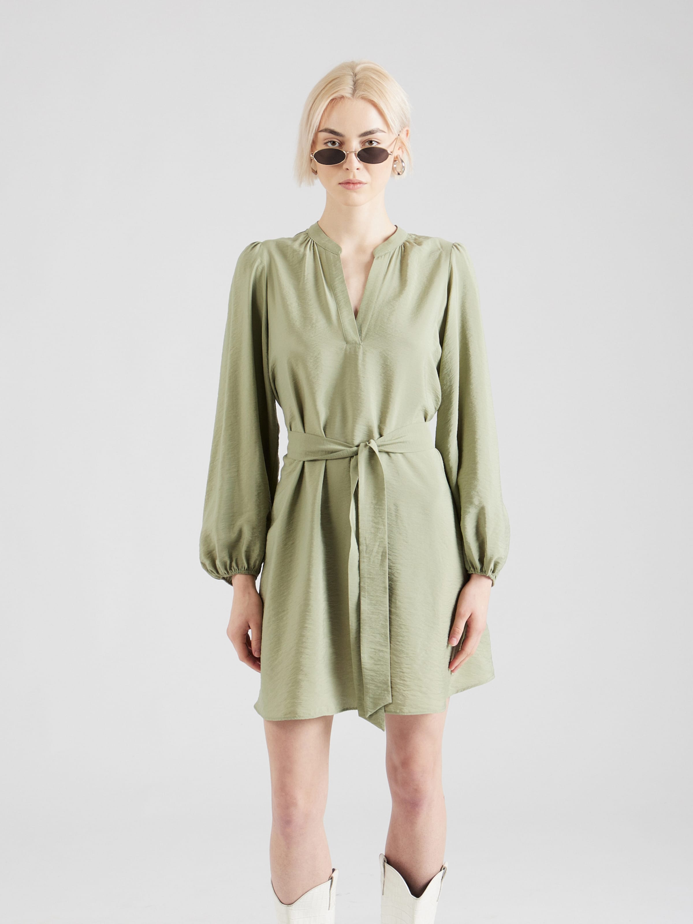 Robes vila sale