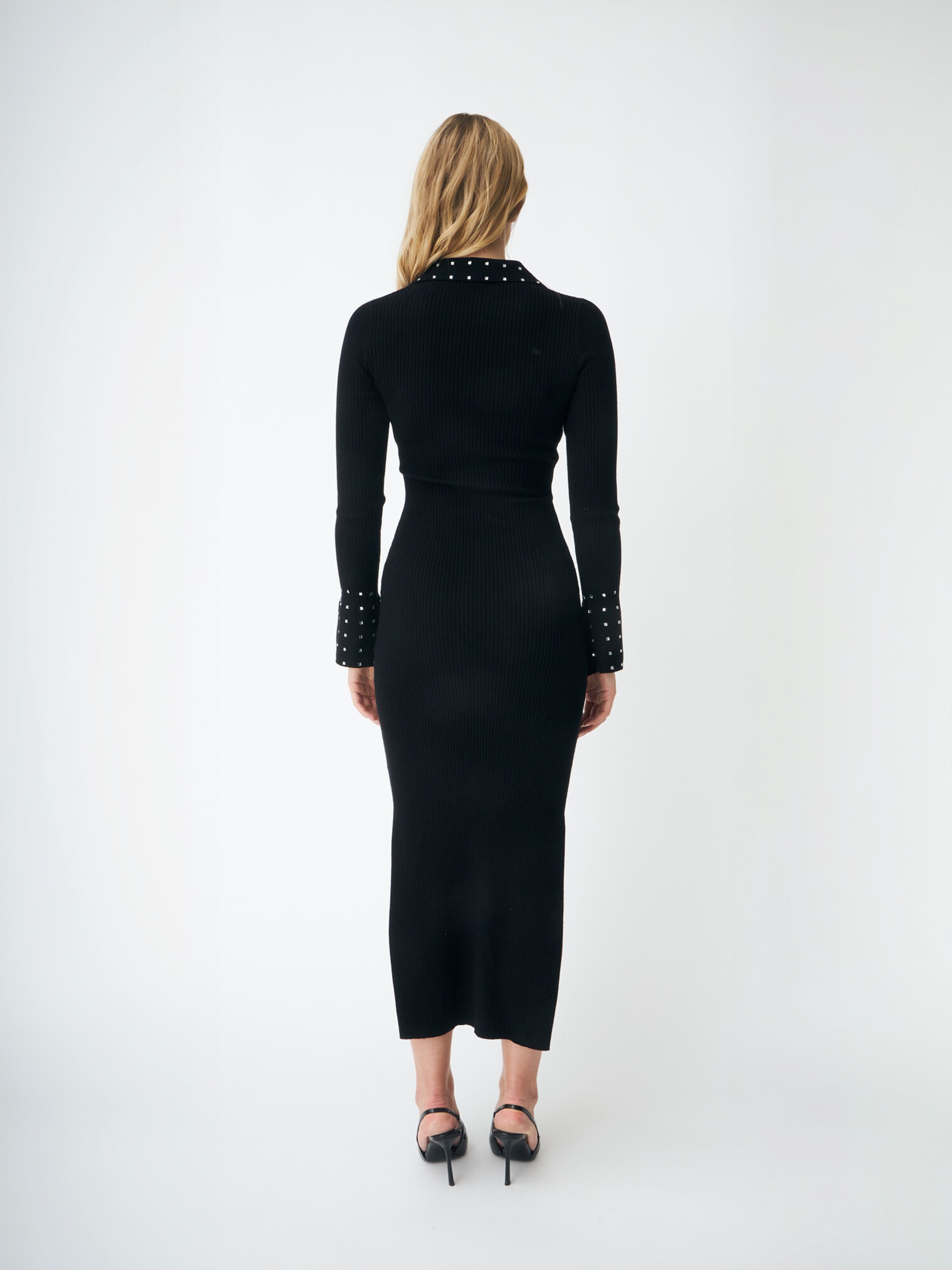 Robe ' Lissacras ' Crās en noir : derrière