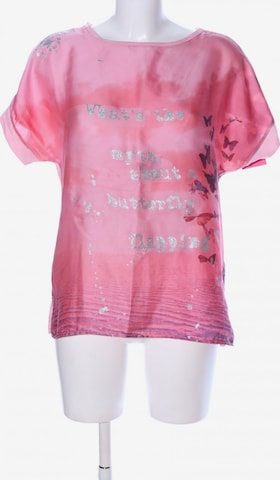 We love XOX T-Shirt in M in Pink: front