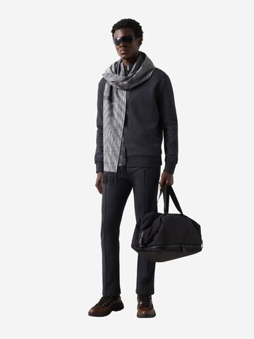 BOGNER Sweatshirt 'Walker' in Grau