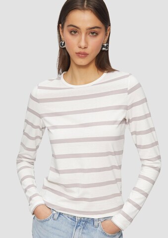 T-shirt QS en marron : devant