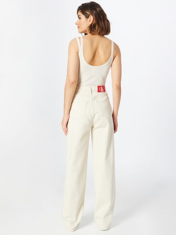 Calvin Klein Jeans Wide Leg Jeans in Gelb