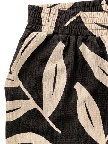 Shape Of You Regular Hose‌‌ in Beige