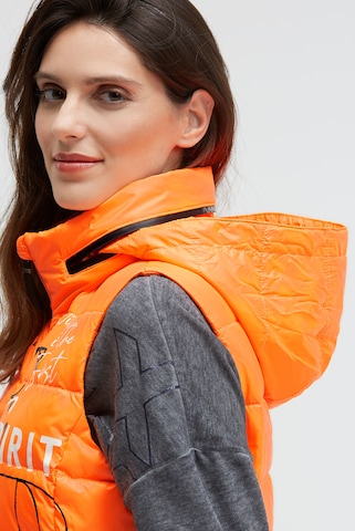 Soccx Vest in Orange