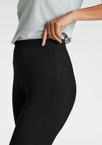 OCEAN SPORTSWEAR Regular Pants in Black