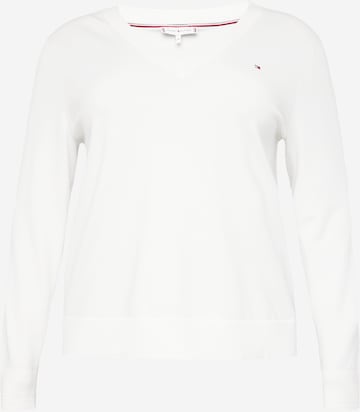 Tommy Hilfiger Curve Sweater in Beige: front