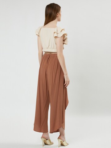 Influencer Loose fit Trousers with creases in Brown