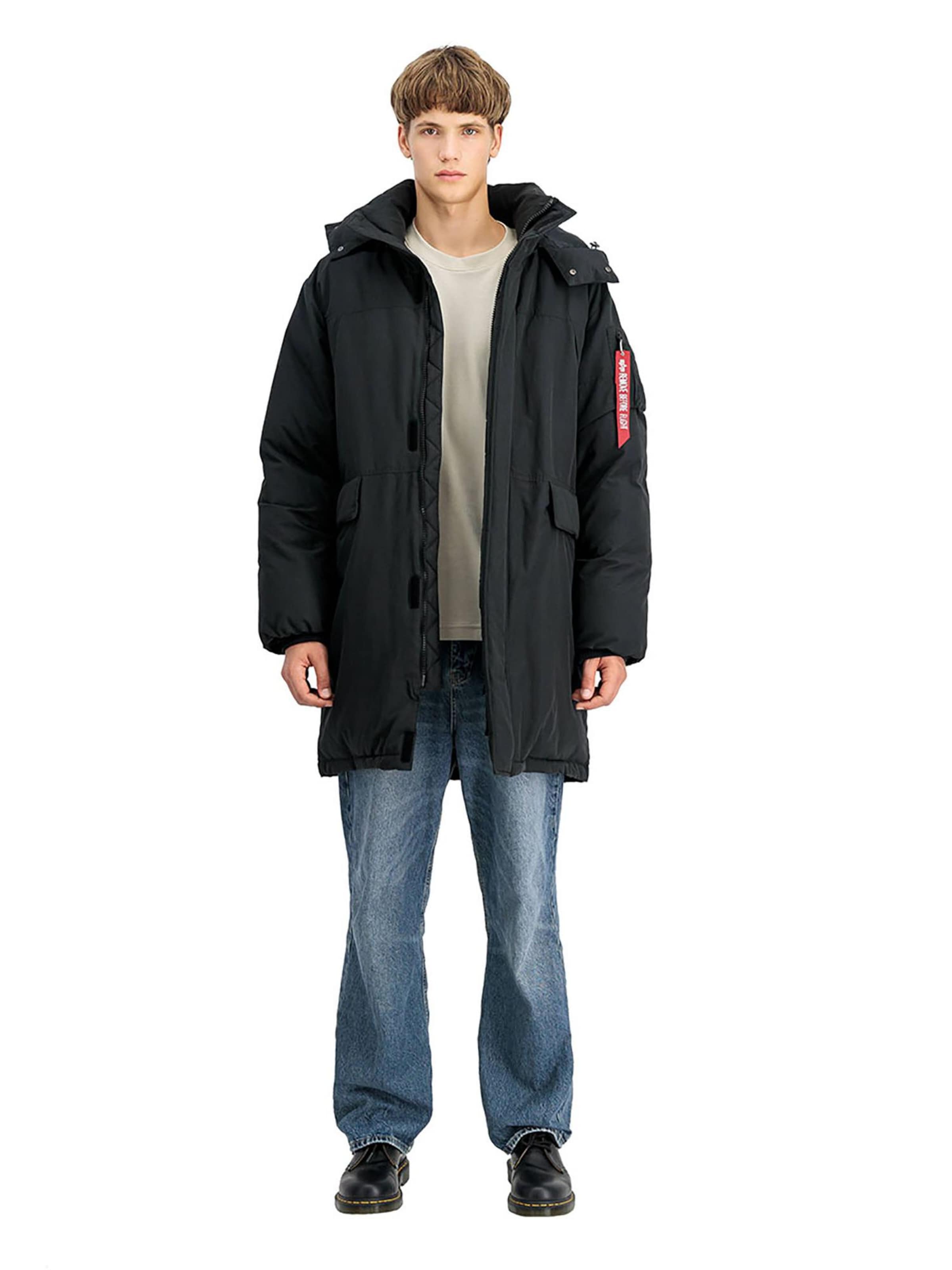 ALPHA INDUSTRIES Winter Parka 'Puffer' in Black