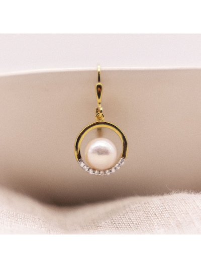 Fascination by Ellen K. Ohrringe in One Size in gold / naturweiß, Produktansicht