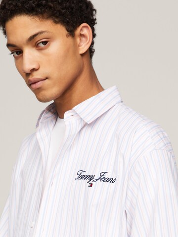 Tommy Jeans Comfort Fit Hemd in Weiß