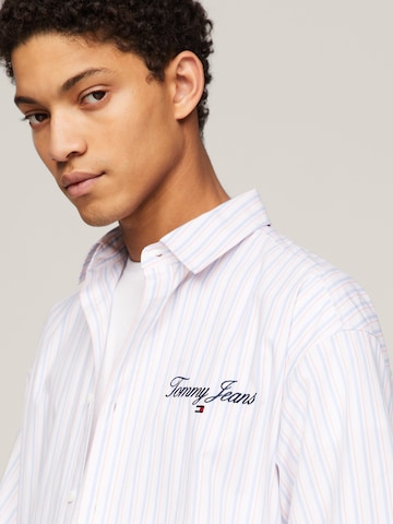Tommy Jeans Comfort Fit Hemd in Weiß