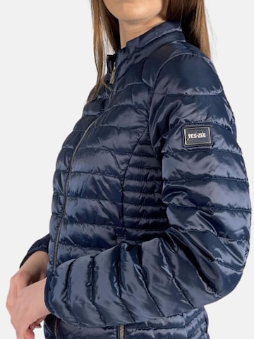 Yes Zee Tussenjas 'YES ZEE GIUBBINO YES ZEE TRAPUNTATO GIUBBINO' in Blauw