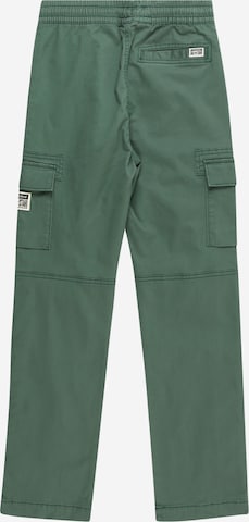 Regular Pantaloni de la CONVERSE pe verde