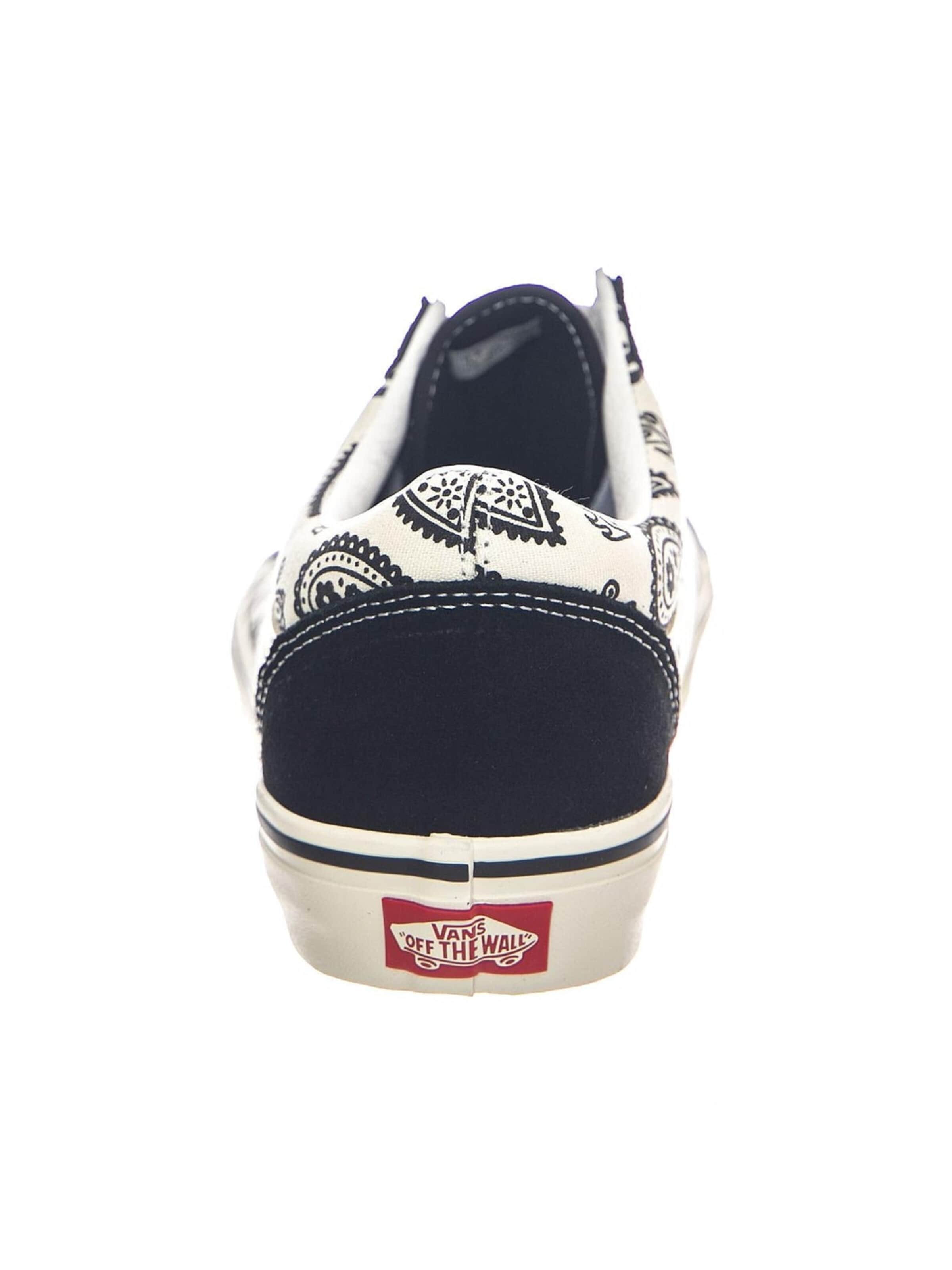 VANS Athletic lace-up shoe in Mixed colours