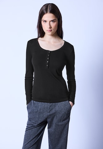 Street One Studio Shirt in Black: front