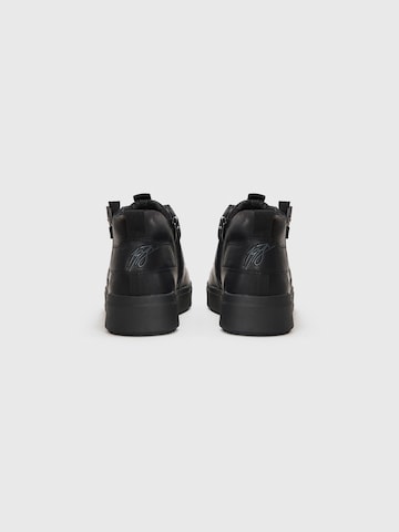 Bottines à lacets bugatti en noir