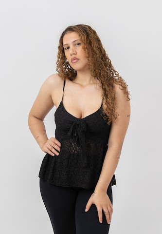 Elara Top in Black