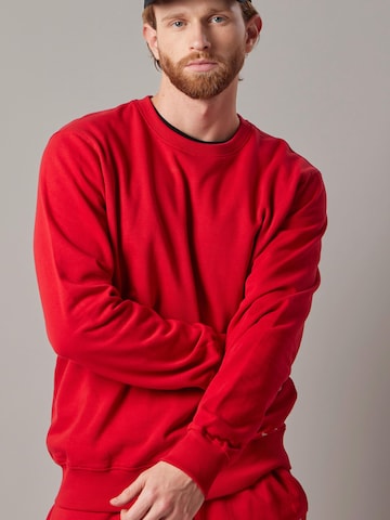 Sweat-shirt 'Felpa Felpata Girocollo' OWN Off With Nature en rouge : devant