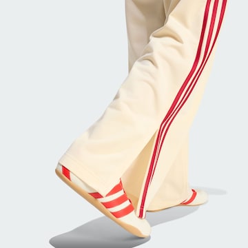 ADIDAS ORIGINALS Široký strih Nohavice 'Firebird' - Béžová