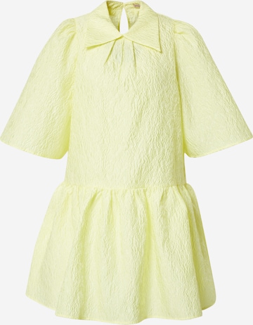 Stella Nova - Vestido camisero 'Hiba' en amarillo: frente