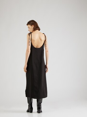 Trendyol Φόρεμα σε μαύρο