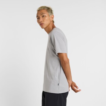 new balance Functioneel shirt 'Heathertech' in Grijs