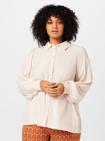 KAFFE CURVE Blouse 'Catja' in Beige: voorkant