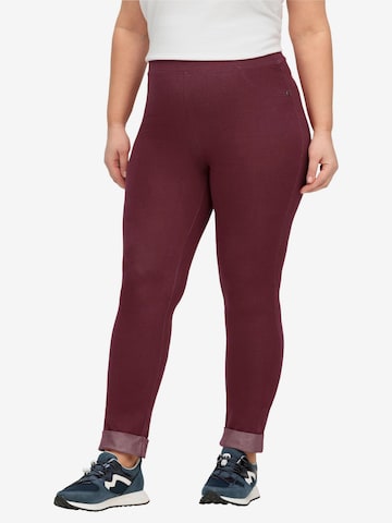 SHEEGO Slim fit Leggings in Red: front