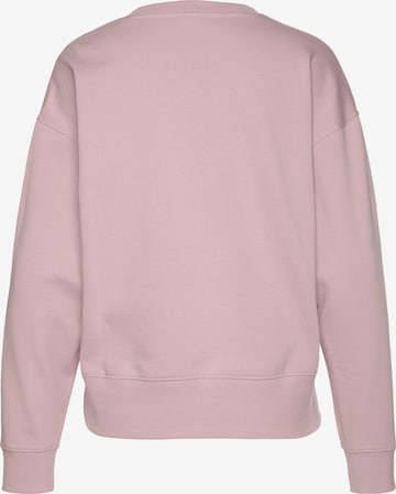 BENCH Sweatshirt 'L.A.' in Pink: back