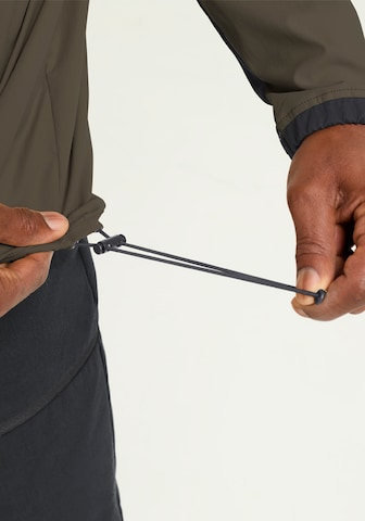 JACK WOLFSKIN Outdoor jacket in Green