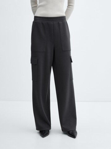 MANGO Loose fit Cargo Pants 'BREMO' in Grey: front