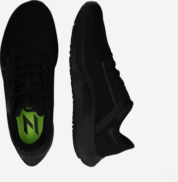 Chaussure de course 'Pegasus 38' NIKE en noir