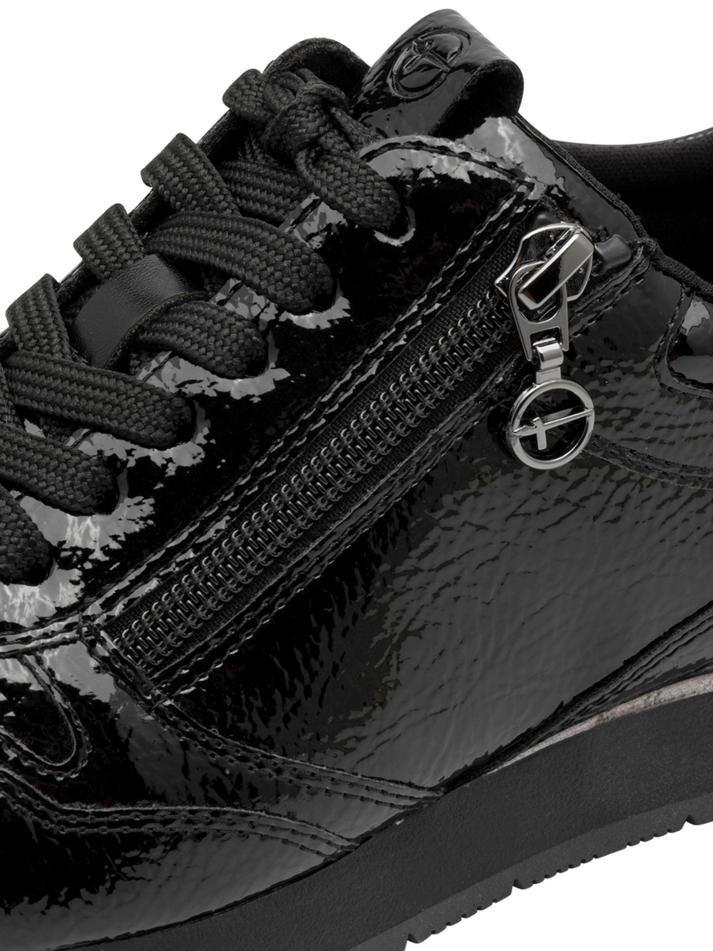 Baskets basses Tamaris en noir