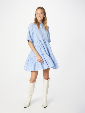 Robe-chemise 'HALIA LUE' Stella Nova en bleu : devant