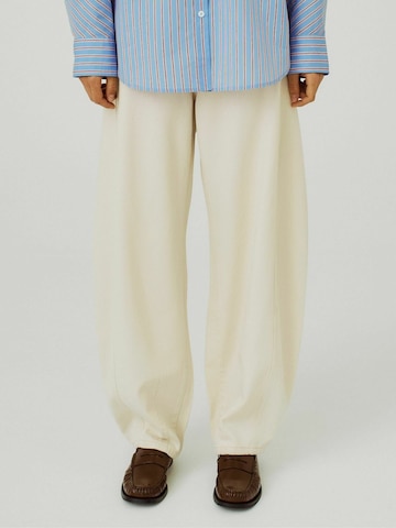 Jeans ' Kenzie barrel ' di NORR in beige