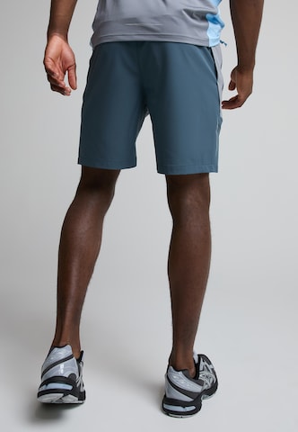 regular Pantaloni 'Vault' di MONTERRAIN in blu