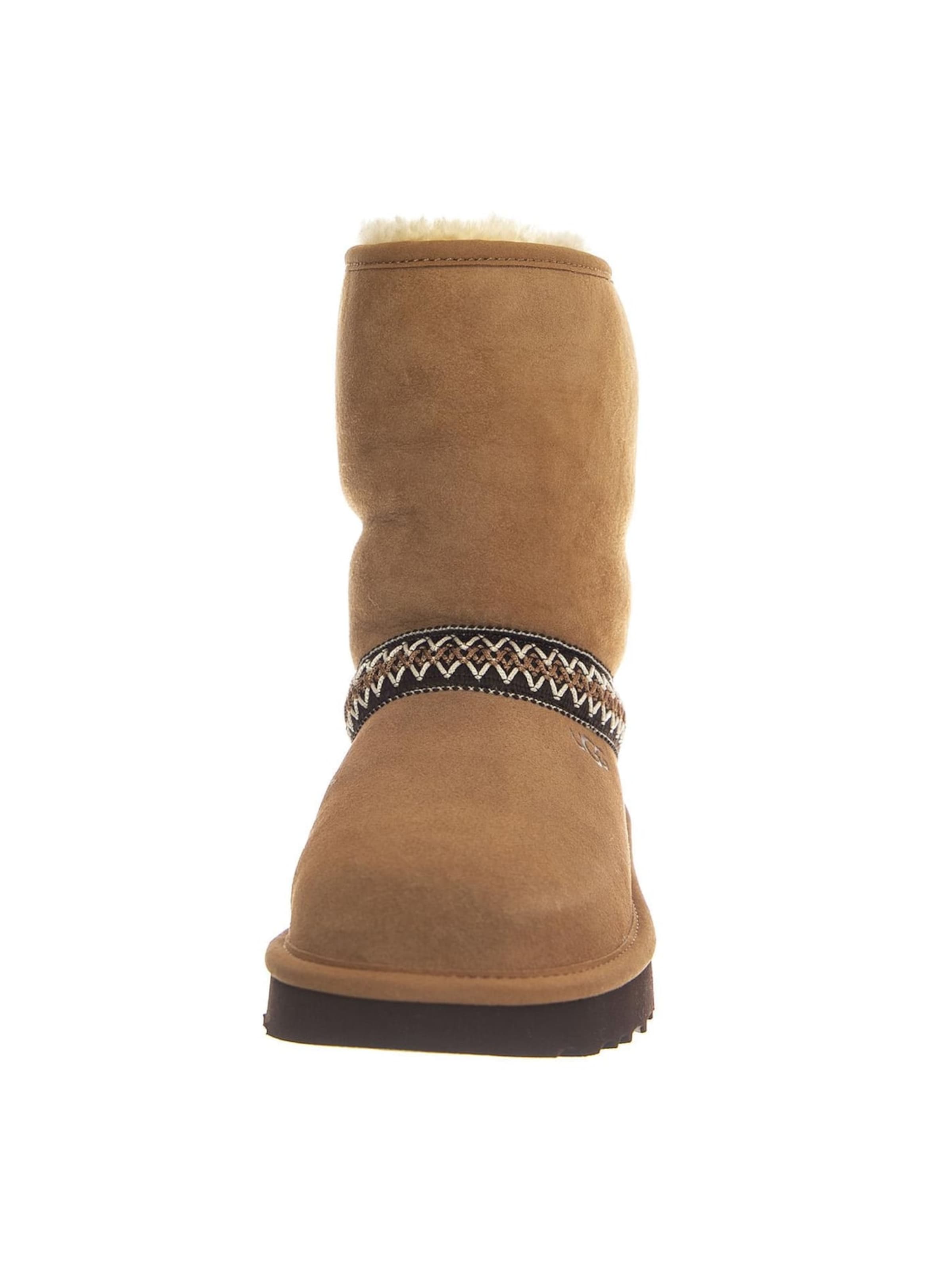 UGG Støvler 'W Classic Short Crescent Chestnut' i brun