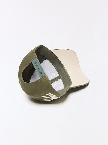 Bershka Sapkák 'DUST & NICE' - zöld