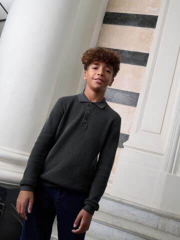 Next Пуловер в зелено: отпред