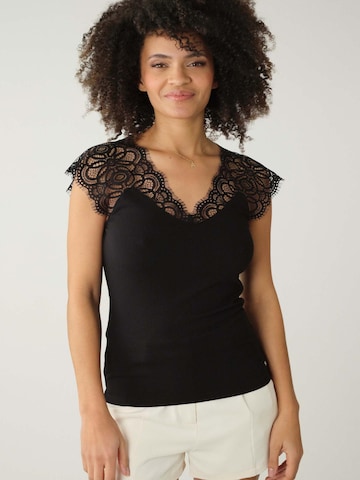 Deeluxe Top in Black: front