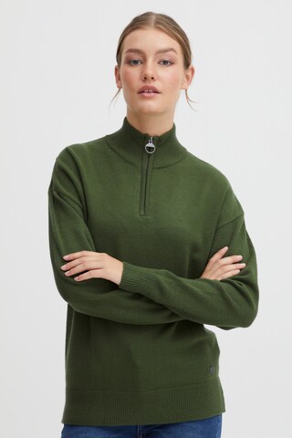 Oxmo Sweater in Green: front