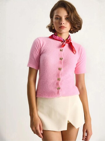 Giacchetta di Bianco Lucci in rosa: frontale