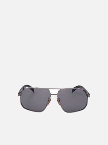 Lunettes de soleil 'David Beckham DB 7102/S' David Beckham en gris : devant