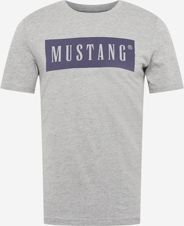 MUSTANG T-shirt 'Alex' i grå: framsida