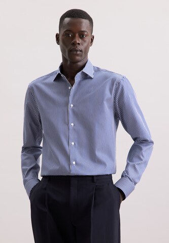 Coupe regular Chemise business 'Schwarze Rose' SEIDENSTICKER en bleu : devant
