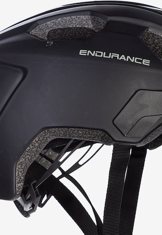 ENDURANCE Helmet 'Cascadia' in Black