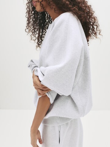 Felpa di Pull&Bear in grigio