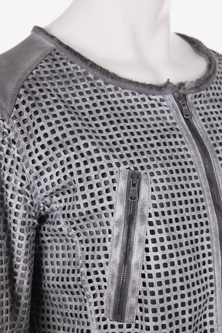 MARGITTES Sweatshirt & Zip-Up Hoodie in L in Grey