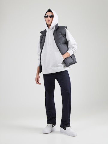 Nike Sportswear Свитшот 'CLUB' в Серый